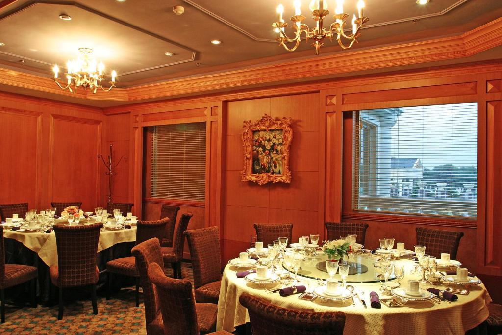 Shanghai Dazhong International Conference Hotel ภายนอก รูปภาพ
